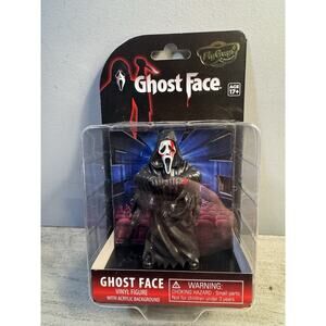 Ghost Face Vinyl Figure w/ Acrylic Theater Background – CultureFly